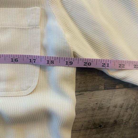 Vintage 100% Silk Ann Taylor Striped Cream Button-Down Blouse Size M - Picture 9 of 9